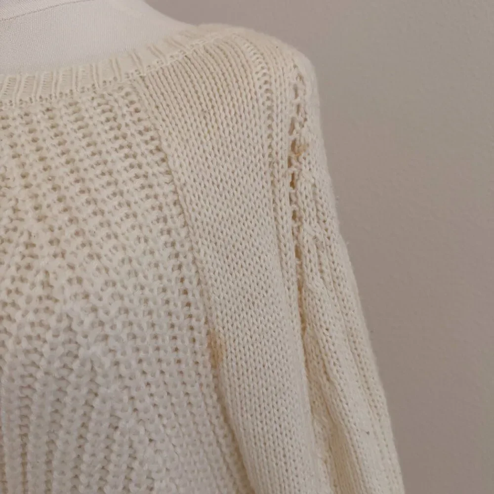Wet Seal White Sweater